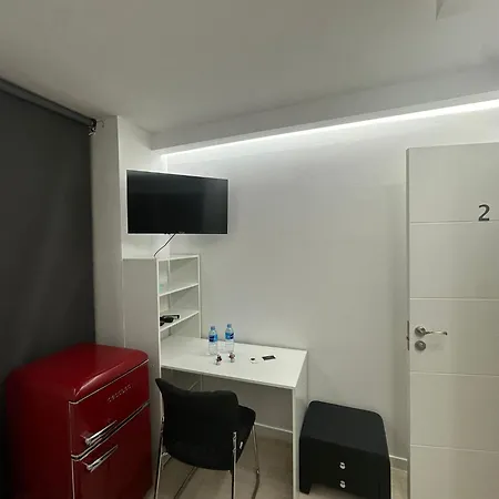 Mi Huesped Valencia, Aeropuerto Manises