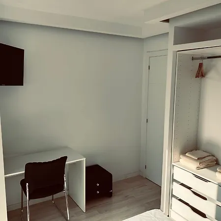 Gasthof Mi Huesped Valencia, Aeropuerto *