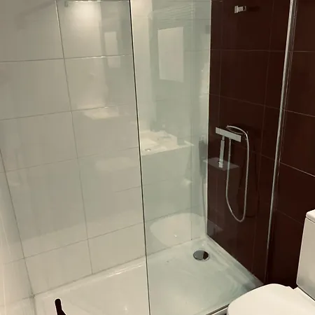 Aparthotel Mi Huesped Valencia, Aeropuerto *