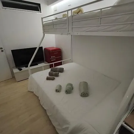 Aparthotel Mi Huesped Valencia, Aeropuerto *